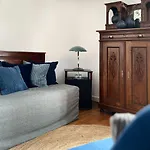 Haus E