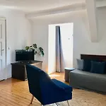 Haus E ツェル・アン・デル・モーゼル