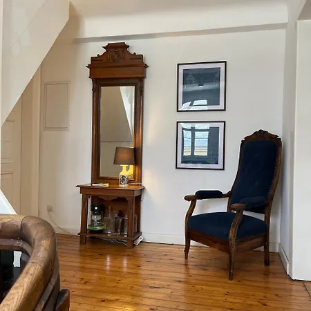 招待所 Haus E 摩泽尔河畔的泽尔