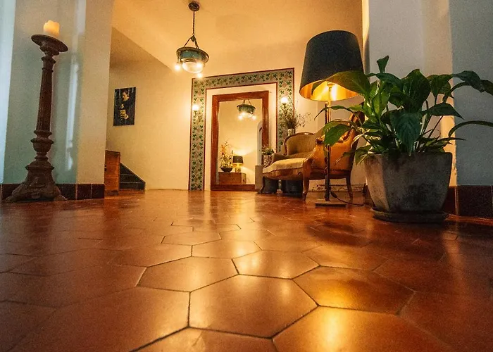 Haus E Maison d'hôtes Zell