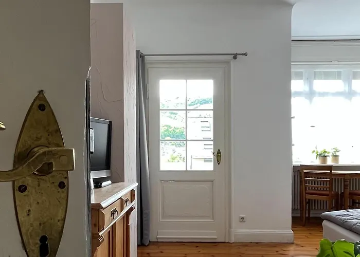 Haus E Pensjonat Zell an der Mosel